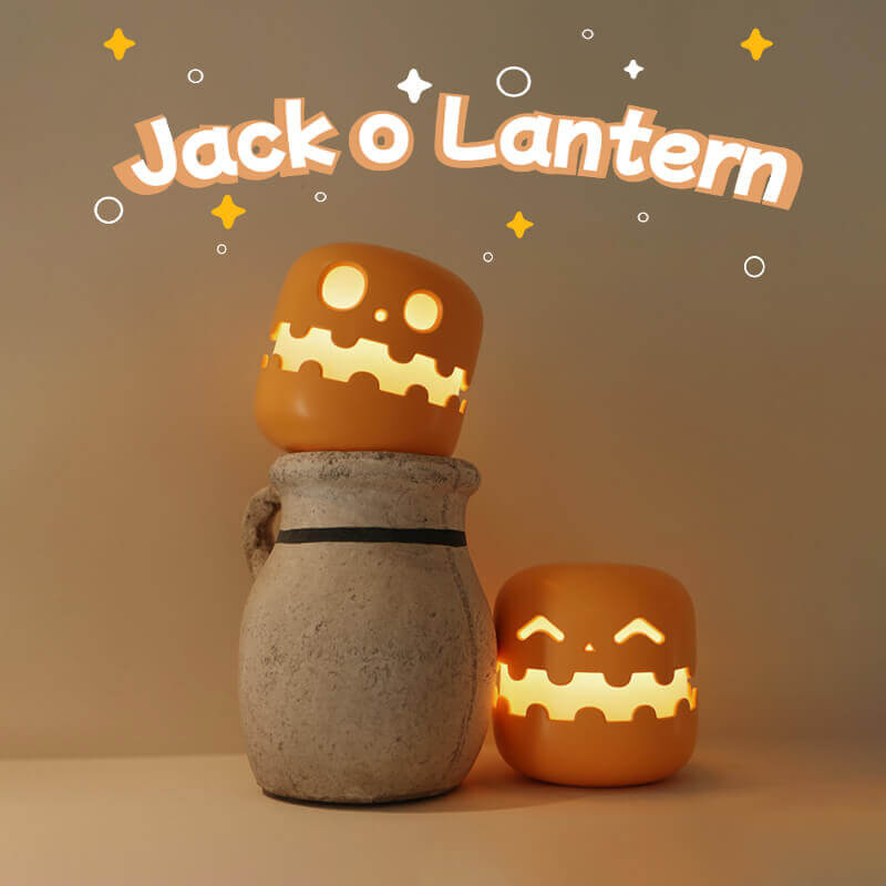 Spooky Pumpkin Night Light - Your Halloween Essential!